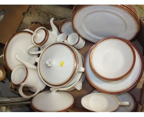 A TRAY OF PARAGON HOLYROOD TEA AND DINNERWARE