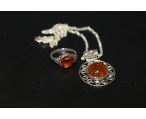 A SILVER AND AMBER STYLE NECKLACE AND RING APPROX WEIGHT - 10.3G 