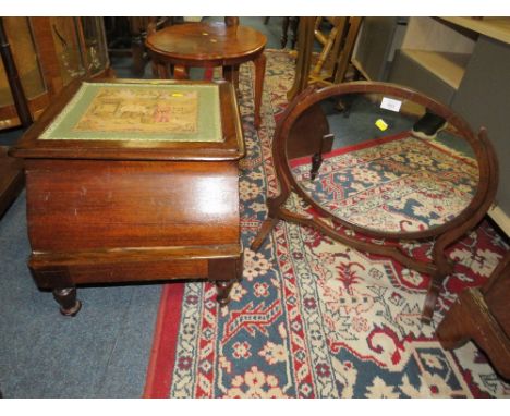 AN ANTIQUE MAHOGANY DRESSING MIRROR AND A COMMODE (2)