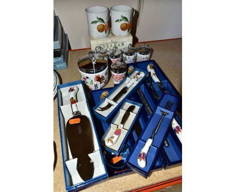 A COLLECTION OF ROYAL WORCESTER EGG CODDLERS AND BOXED FLATWARE, comprising boxed Royal Worcester 'Evesham' pattern butter kn