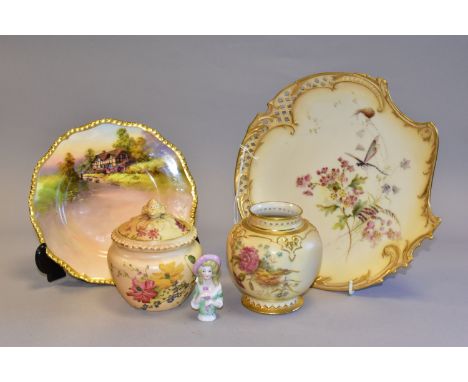 FOUR PIECES OF ROYAL WORCESTER PORCELAIN, comprising a blush ivory plate model no 1426, having an asymmetric partially reticu