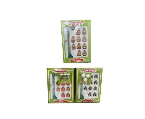 A trio of Subbuteo team player packs, to include: - 1974 Olanda - 1974 Germania Ovest - 1966/67 Dukla Praga