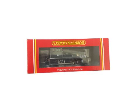 A boxed Hornby 00 gauge R.875 BR 0-4-0 diesel Class 06 in Green D2428