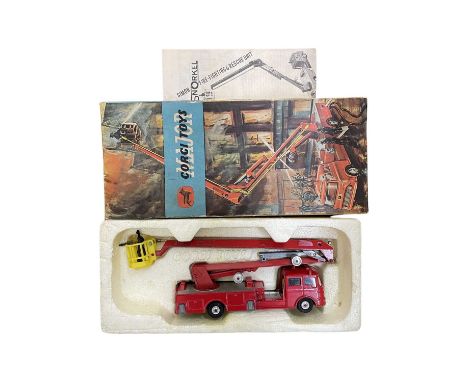 A boxed Corgi Major Toys Simon Snorkel Fire Engine 1127
