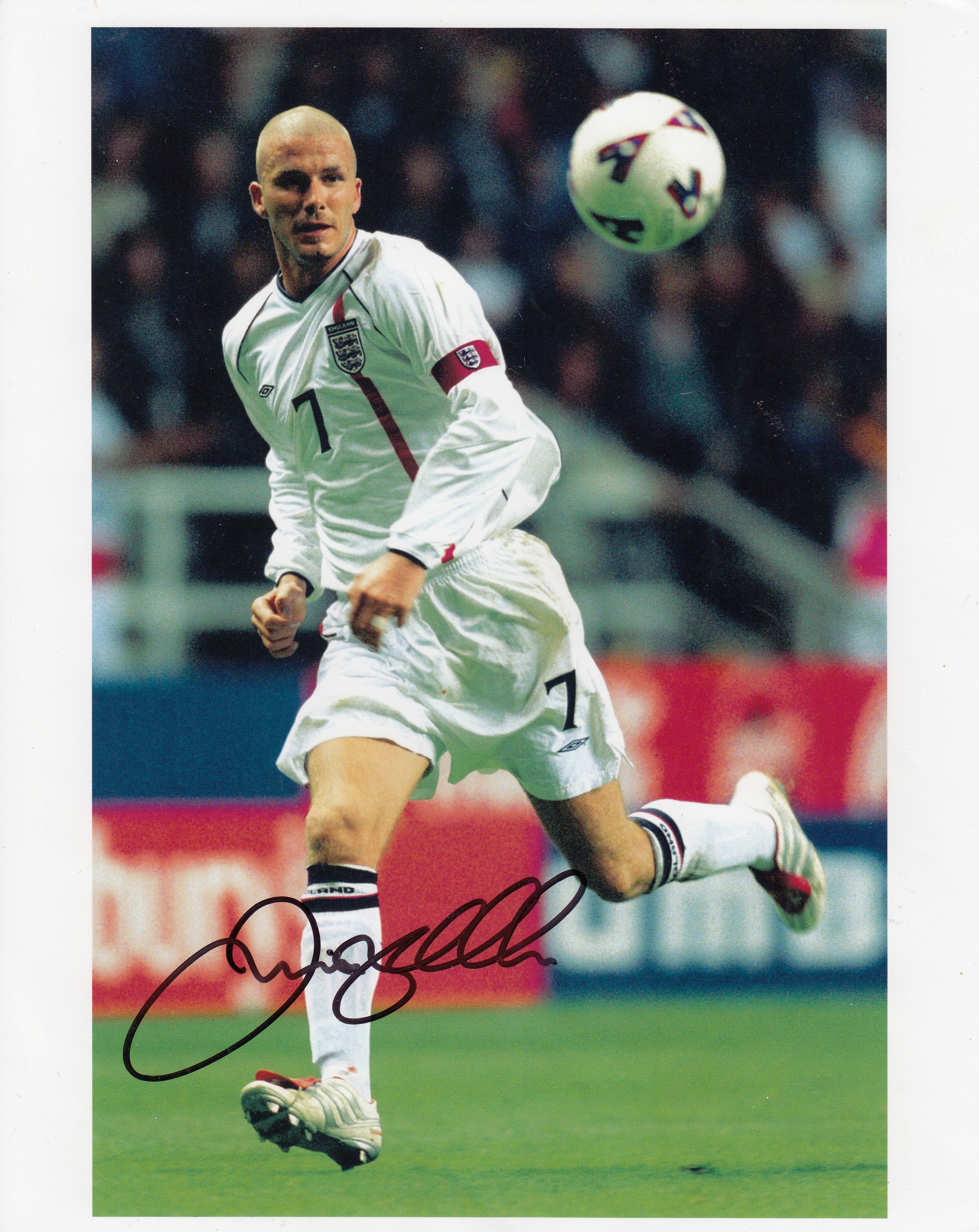 ENGLAND FOOTBALL AUTOGRAPHS Five 10" X 8" signed colour photographs