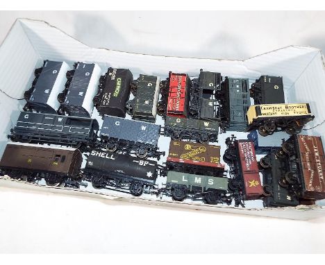 Model railways - twenty OO gauge pieces of goods rolling stock, excellent, unboxed