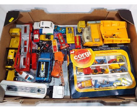 A collection of diecast model motor vehicles to include a Dinky Shado 2, a Dinky truck, Tonka, Corgi Junior Batmobile, a Corg