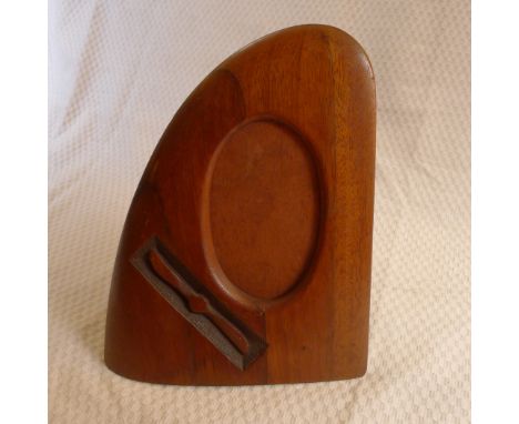 WW1 An original Royal Flying Corps (RFC) propeller tip picture frame. A really nice piece of World War One trench art, the fr
