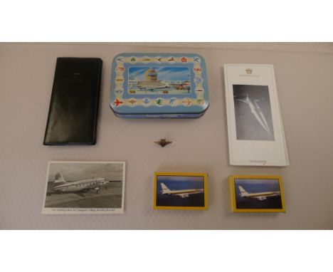 A quantity of various vintage Airline collectables comprising a Thornes TWA toffee tin, a scarce BOAC (British Overseas Airwa