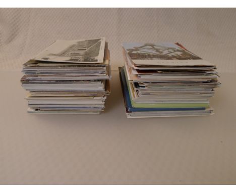 A quantity of around 370 various vintage and other post cards. This is a large , varied lot and time only allows for a quick 