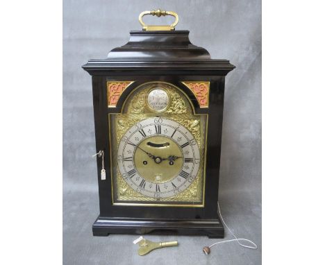 A LATE 18TH CENTURY EBONISED BRACKET CLOCK BY WILLIAM WRIGHT, SOUTHWARK, with twin fusee movement and verge escapement, quart