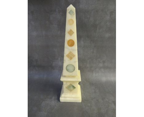 A GRAND TOUR STYLE PIETRA DURA OBELISK, H 37 cm, base W 9 x 9 cm