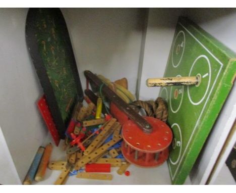 Mixed vintage toys to include a bagatelle board and others 