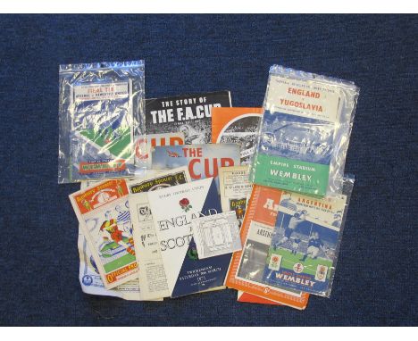 Small collection of programmes and publications, comprising: 1952 F.A. Cup final Arsenal v Newcastle, Arsenal v Blackpool 195