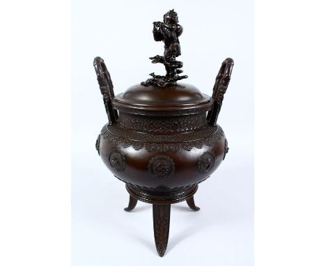 A GOOD JAPANESE MEIJI PERIOD BRONZE LIDDED KORO, the lid of the koro with an okimono of a mythical being holding his gourd sh