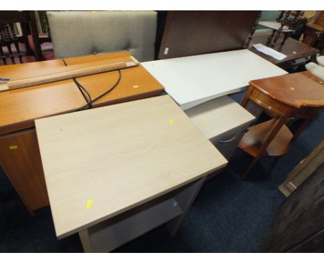 A MODERN DESK, CONSOLE TABLE, CABINET ETC (5)