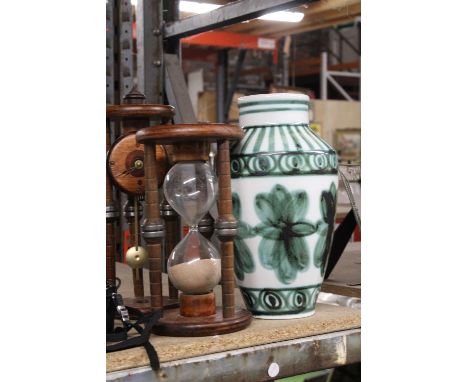 A VINTAGE WOODEN MANTLE CLOCK WITH OPEN MOVEMENT, A LARGE WOODEN SNAD TIMER PLUS A 'CINQUE PORTS', GREEN AND WHITE VASE 