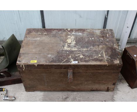 A VINTAGE PINE TOOL CHEST WITH METAL HANDLES 