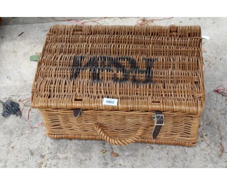 A WICKER FORTNAM AND MASON PICNIC HAMPER 