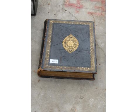 A VINTAGE LEATHER BOUND BOOK 'THE LIFE OF OUR BLESSED LORD AND SAVIOUR JESUS CHRIST' 
