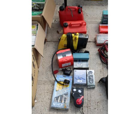 AN ASSORTMENT OF ITEMS TO INCLUDE A CHISEL SET, HAND GRIPS AND FUEL CANS ETC 