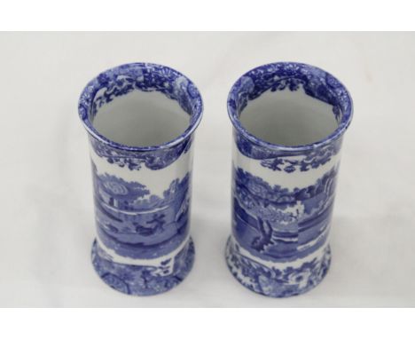 A PAIR OF COPELAND SPODE, 'ITALIAN' CYLINDER VASES, HEIGHT 15CM 