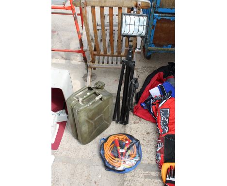 AN ASSORTMENT OF ITEMS TO INCLUDE A JERRY CAN, JUMO LEADS AND A TRIPOD WORK LIGHT ETC 