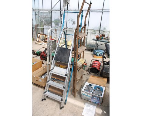 FOR VARIOUS STEP LADDERS TO INCLUDE A THREE RUNG ALUMINIUM EXAMPLE 
