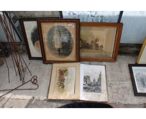 AN ASSORTMENT OF VINTAGE FRAMED AND UNFRAMED PRINTS ETC 