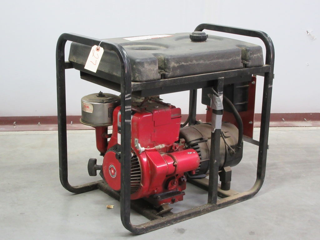 Briggs & Stratton Magnetron Commercial Generator 8hp   4000 Watt 