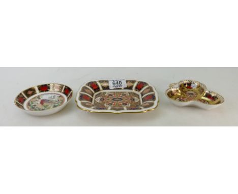 Royal Crown Derby Imari patterned rectangular tray(length 16cm), similar clover shaded item (length 11cm)Collectors Guild Old