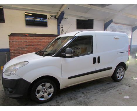 Make &amp; Model: Fiat Doblo 16V MultijetDate of Reg: WM12 UWUColour: Whitecc: 1248MoT: 23-12-2021Fuel Type: DIESELMileage: 1