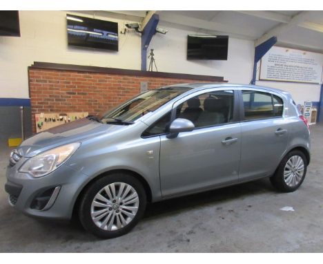 Make &amp; Model: Vauxhall Corsa SEDate of Reg: BJ11 HOAColour: Silvercc: 1229MoT: 19-02-2021Fuel Type: PETROLMileage: 93kTra