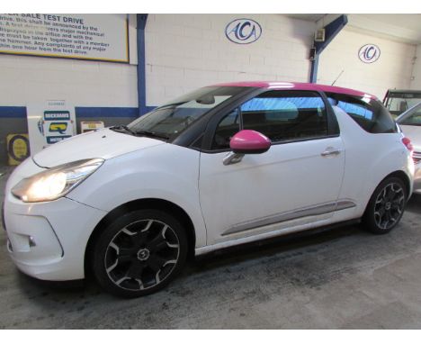 Make &amp; Model: Citroen DS3 Style +Date of Reg: SB12 BHNColour: Whitecc: 1598MoT: 19-08-2021Fuel Type: PETROLMileage: 107kT