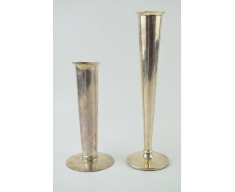 A silver bud vase, Birmingham 1961, 15.5cm tall, 112.6g, with a loaded silver vase, 22.5cm tall, London 1960 (2).  