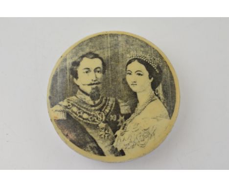 Prattware pot lid with Napoleon III and Empress Eugenie, 7.5cm wide.  Some nibbles / chips to rim, some staining too.