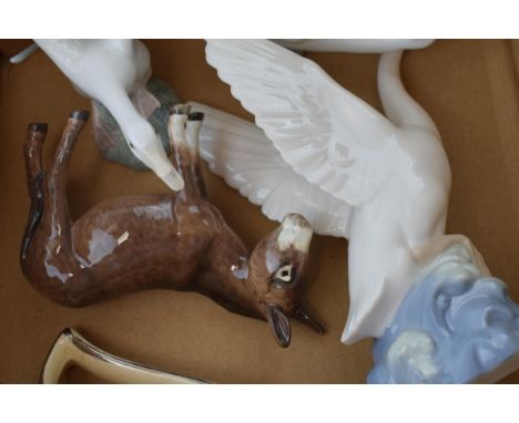 Pottery to include a Beswick donkey (af), with 2 Nao geese and a Lladro Goose (4).  