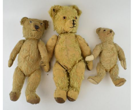 Three vintage straw filled teddy bears. Height 40cm.  