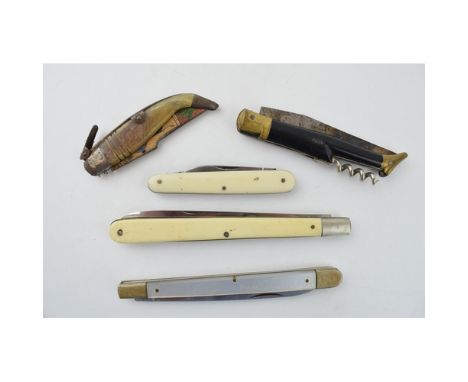 A collection of vintage knives to include Grapefruit knife, Veritable LaGuiole and other similar examples. (5)  