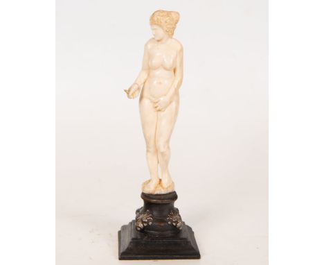 Flemish work from the first half of the 17th century. Measurements: 17 x 5 cm. CITES attached