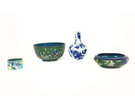 Four oriental items to include three items of cloisonne enamel; a napkin ring (Dia: 4 cm), a shallow bowl (Dia: 7.5 cm), a bo