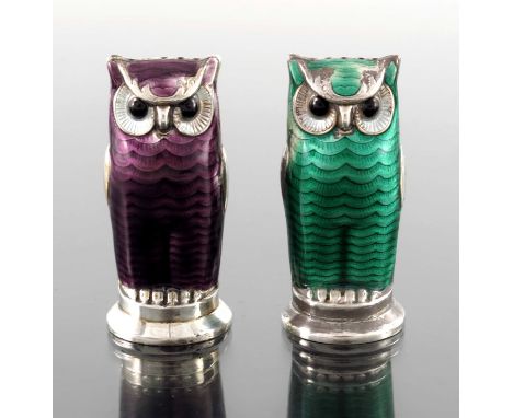 David Andersen, a pair of novelty silver gilt and enamelled salt and pepper pots, in the form of owls, each with guilloche en