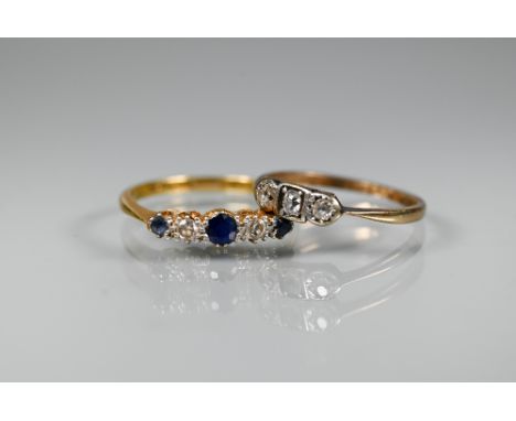 An 18ct yellow gold ring set with five graduated alternate sapphires and diamonds in claw setting, size P 1/2 to/w an antique