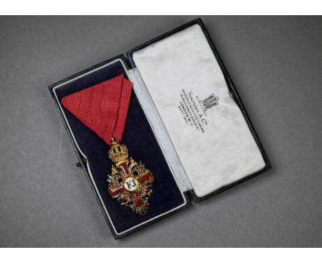 Imperial Austrian Order of Franz Joseph (1849) A Knight's breast badge in 18ct gold and enamels by Gebruder Resch, Wien, stam