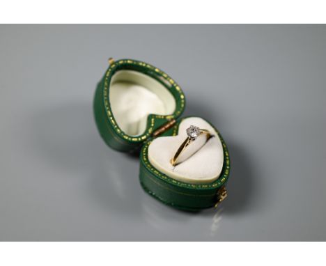 A single stone diamond ring, the brilliant cut 0.25 carat diamond claw set in 18ct yellow gold, size N 