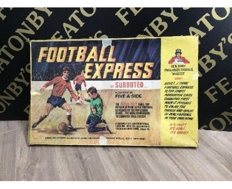 FOOTBALL EXPRESS BY SUBBUTEO C.W. PLAYERS, LINESMEN, REFEREE ETC