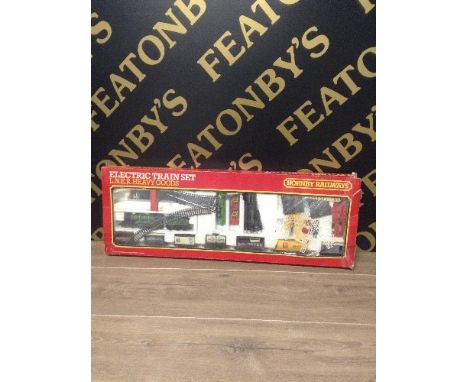 HORNBY HEAVY GOODS SET R.692