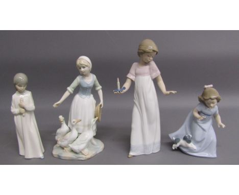 4 ceramic figures of young girls, including 2 Nao&nbsp;