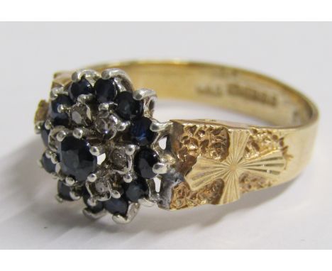 9ct gold sapphire and diamond ring - ring size N/O - total weight 4.1g