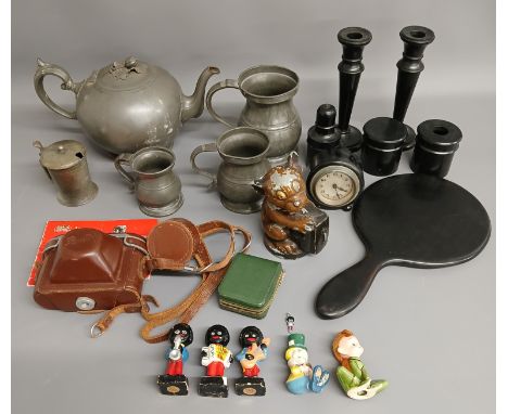 Ebony dressing table set, pewter tankards, pewter teapot, 3 Golly Band figures, Robertson's Golly fob, plastic Diddy Man, Pax
